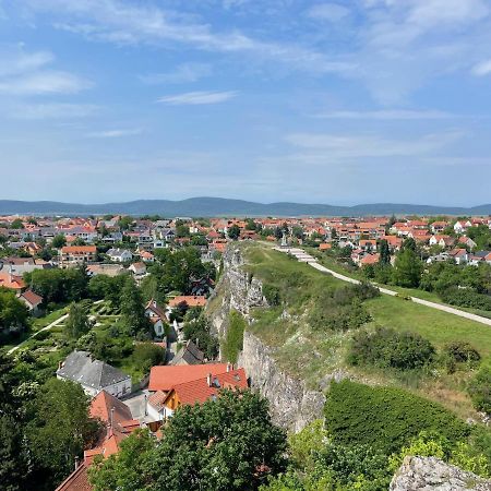 Ruttner Suite Veszprém المظهر الخارجي الصورة