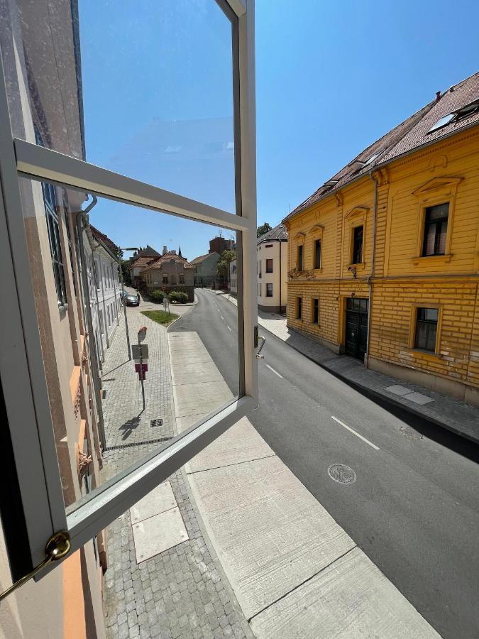 Ruttner Suite Veszprém المظهر الخارجي الصورة